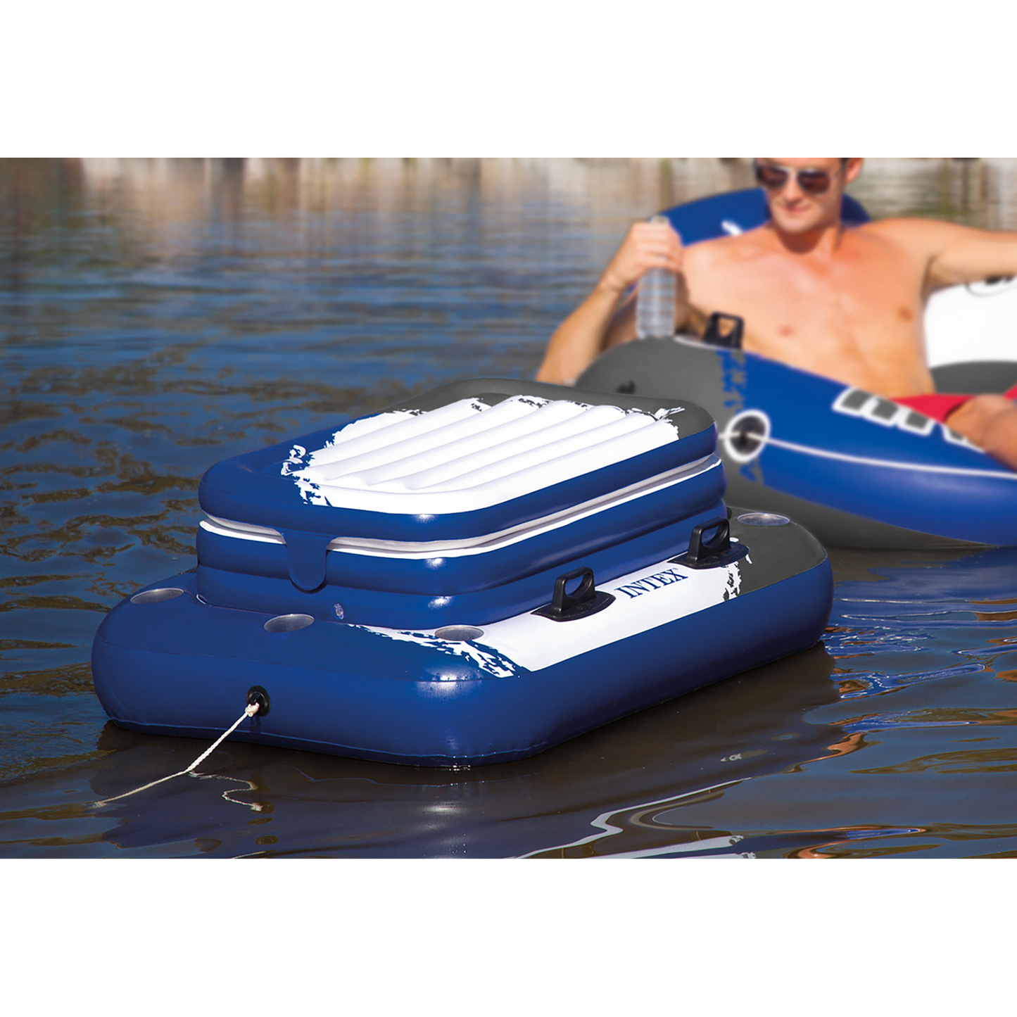 MEGA CHILL COOLER